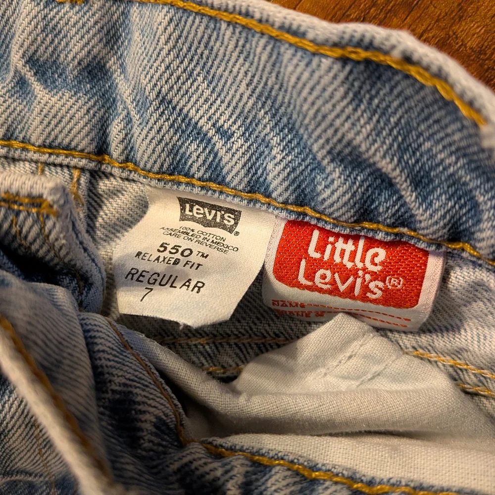 Levis size regular